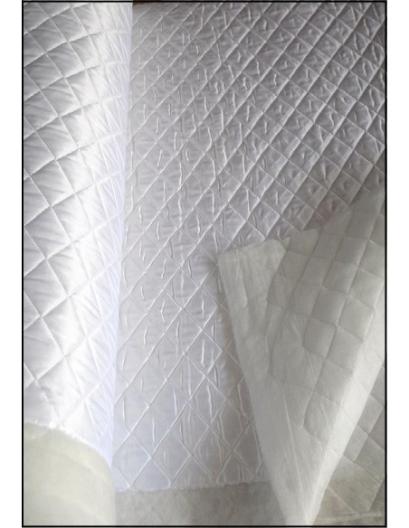 DOUBLURE MATELASSEE blanc au mètre largeur 150 CM